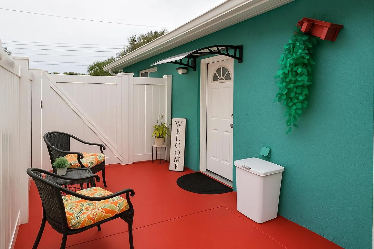 Green Castle Apartment In Tampa Near Airport And Busch Gardens