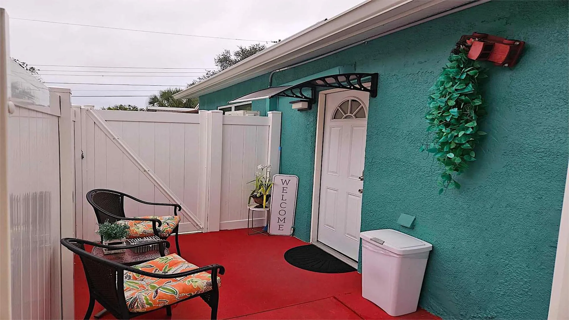 Green Castle Apartment In Tampa Near Airport And Busch Gardens United States